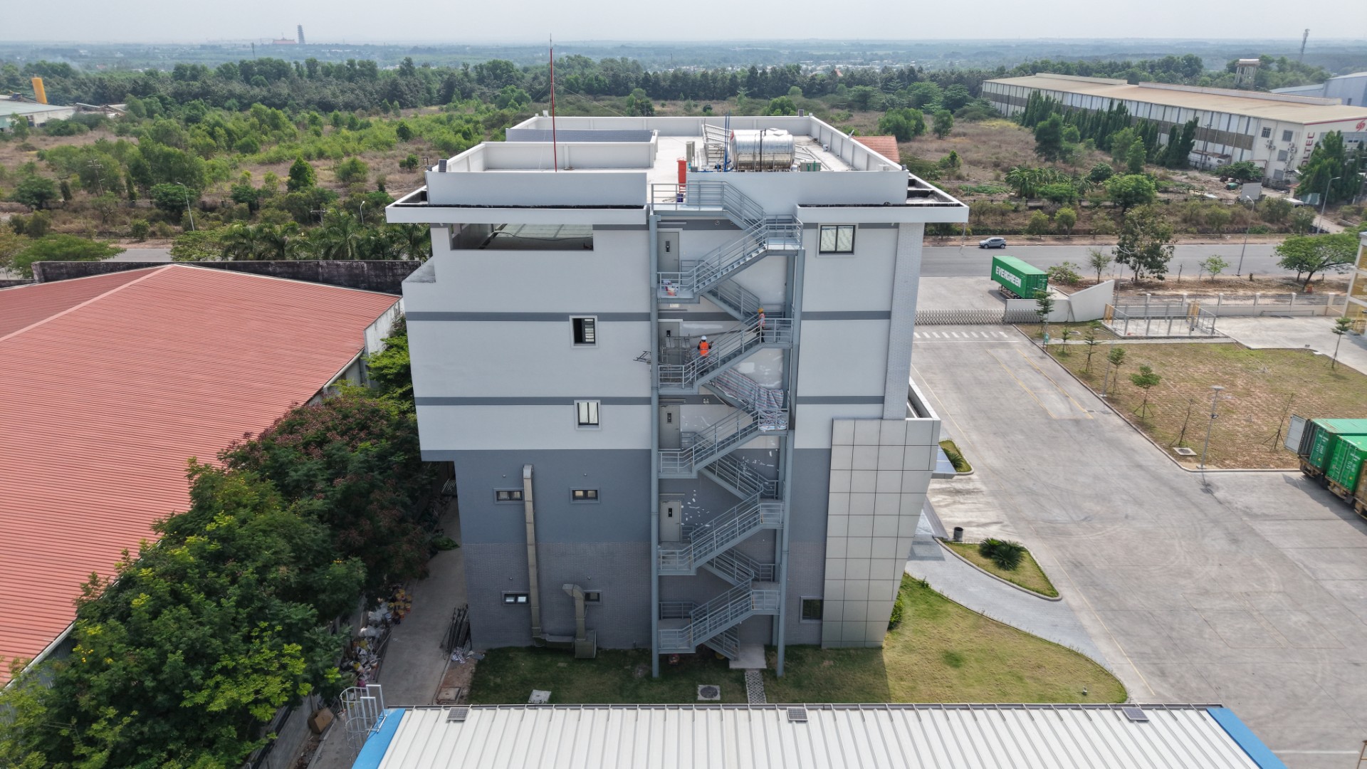 DJI_20260403095604_0247_D_Large